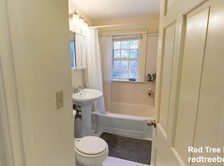 75 Wyman St APT 3, Waban, MA 02468