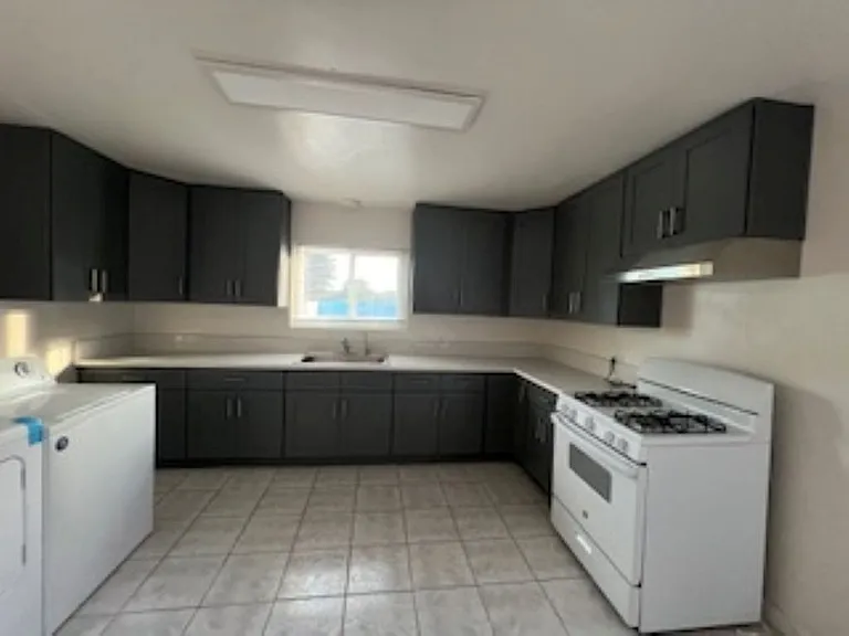 4963 Sereno Dr — Photo 3