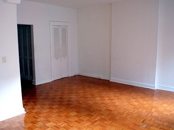 3rd image of 337 Lexington Ave APT 3
