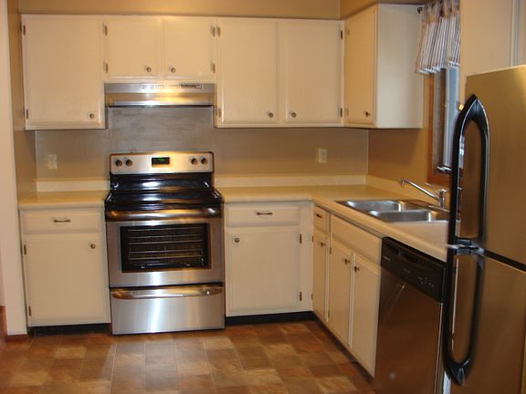 2nd image of 312 Arcadian Place #8