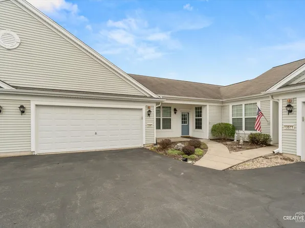 13567 Yellow Pine Dr, Huntley, IL 60142