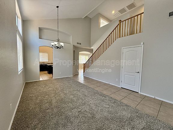 3rd image of 3361 E Pinot Noir Ave