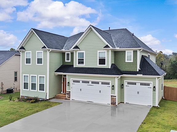 2nd image of 1321 Wellton Pl