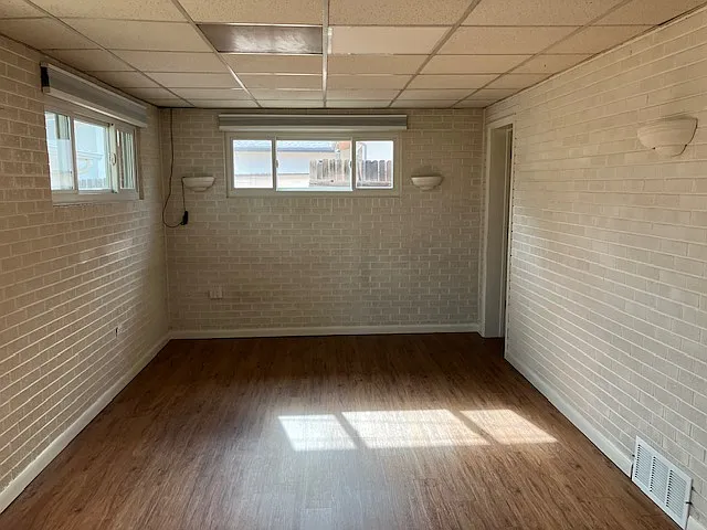 back sun room to back bathroom