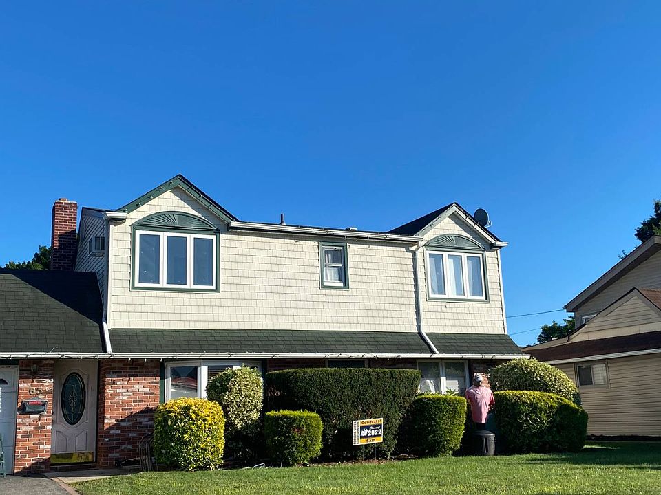 1st image of 65 Pilgrim Ln