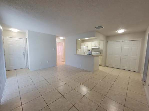 3831 Bowline Cir Unit 104, Kissimmee, FL 34741