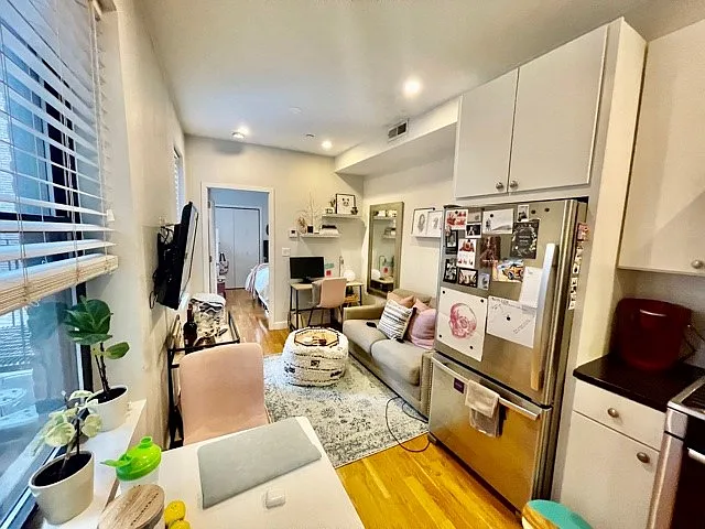 419 Hanover St #3 — Photo 11