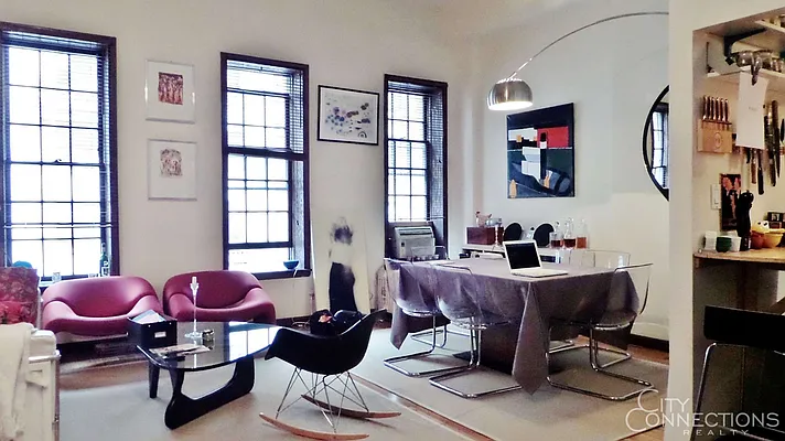 Rented by City Connections Realty | media 48