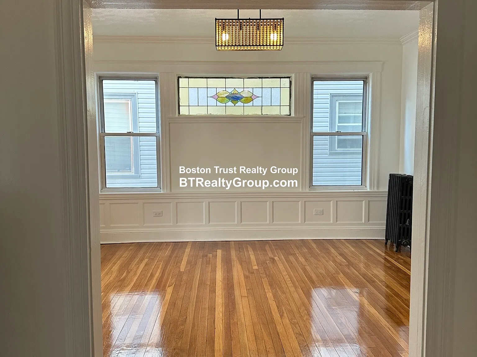3 bed, 1.0 bath, 1750 sqft, $3,300 — Photo 3