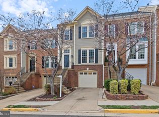 5577 Jowett Ct, Alexandria, VA 22315