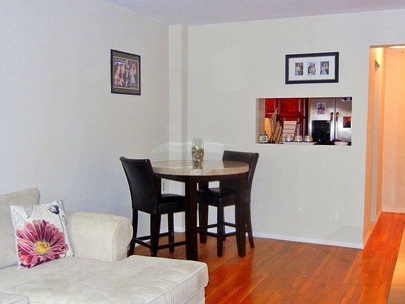 4th image of 14017 84th Dr APT 4F