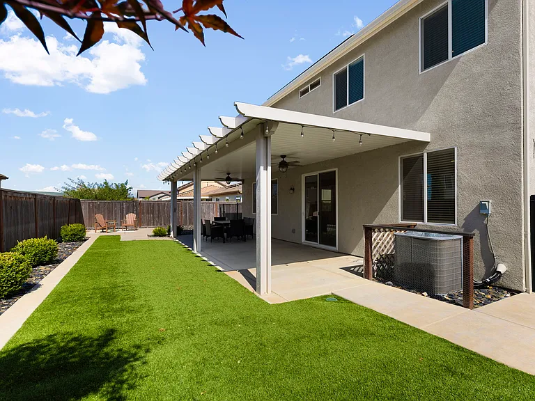 5303 Canter Ln — Photo 48