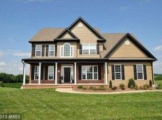 640 Diana Dr, Sykesville, MD 21784