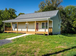 3910 Lee Hwy, Weyers Cave, VA 24486