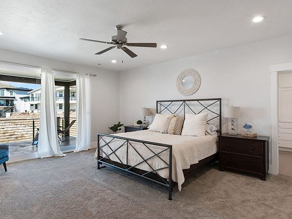 4th image of 4937 N Vialetto Way