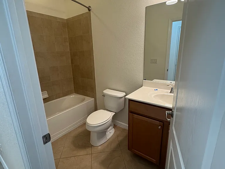 10510 Yorkstone Dr — Photo 36