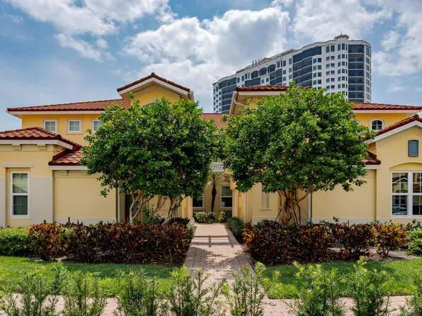 1289 Rialto Way Unit 202, Naples, FL 34114