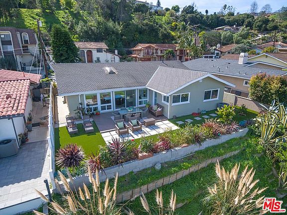 2nd image of 4427 Vista Largo