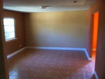 3rd image of 7125 N Everest Ave