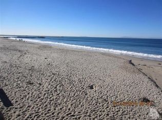 1351 Weymouth Ln, Ventura, CA 93001