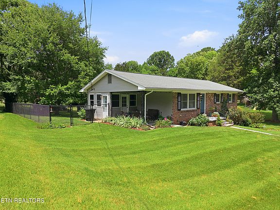 5th image of 6605 E Dick Ford Ln