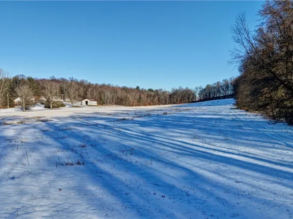 Stout Rd, Utica, OH 43080