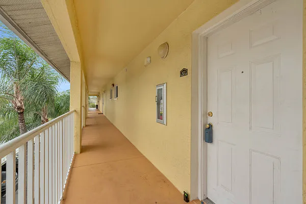 8271 Key Royal Cir #932 — Photo 3