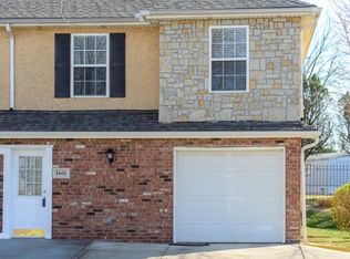 1601 E 120th St, Olathe, KS 66061