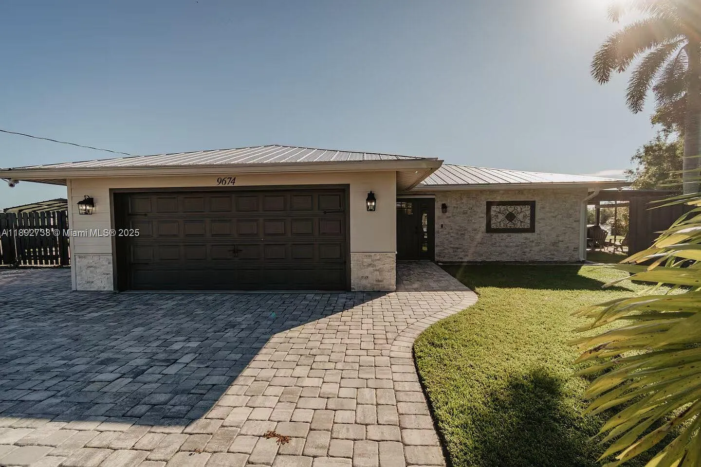 3 bed, 2.0 bath, $3,500 — Photo 2