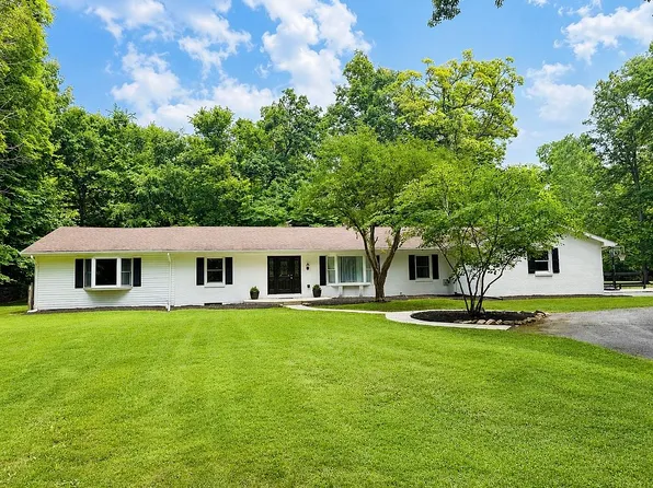 5775 Hartzell Rd, Greenville, OH 45331