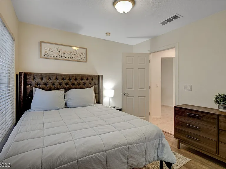 1721 Sweet Pea Ave — Photo 12