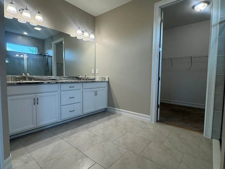 15523 Aron Cir — Photo 10