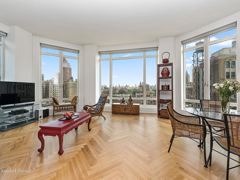 1st image of 205 W 76th St Ph 3B