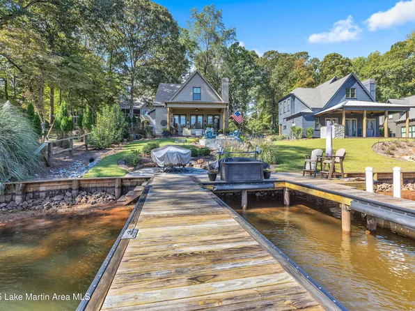 215 Landing Dr, Dadeville, AL 36853