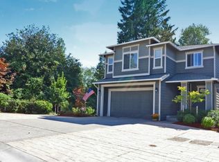 1008 207th Pl SW, Lynnwood, WA 98036