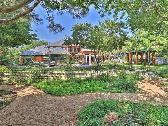3rd image of 6133 Forest Highlands Dr