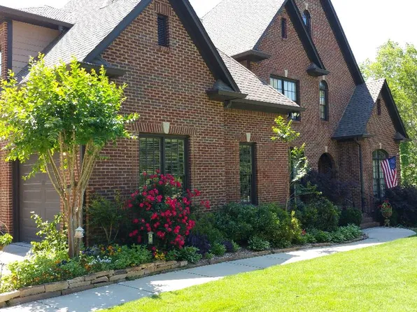 4496 Eaglewood Dr, Bessemer, AL 35022