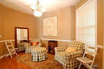 1st image of 227 Wimbledon Pl