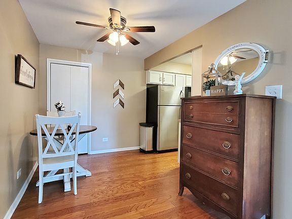 5th image of 5727 128th St APT 8