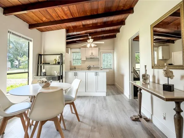 1139 Frank Whiteman BLVD, NAPLES, FL 34103