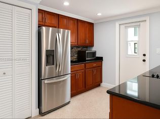 3242 Mary St APT S117, Miami, FL 33133