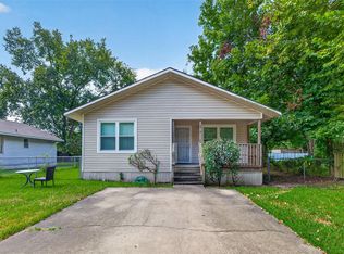 6010 Woodview Dr, Humble, TX 77396