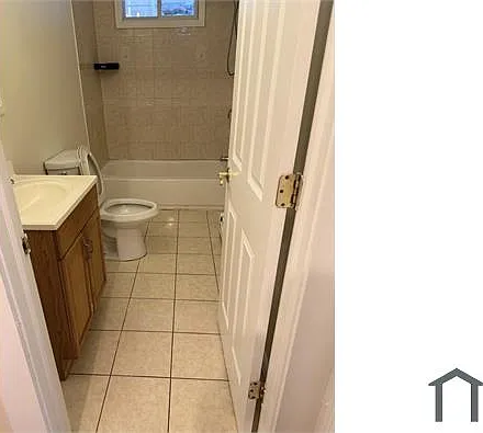 1018 Hancock Ave — Photo 5