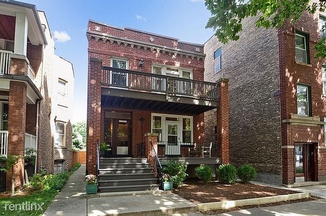 1st image of 4209 N Oakley Ave #1