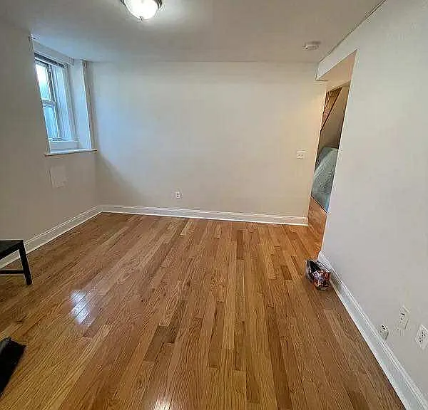 3064 41st St #1 — Photo 2