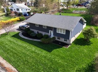 7 Bryant Rd, Carmel, NY 10512