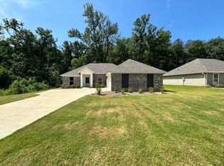 131 Allie Ln, Canton, MS 39046