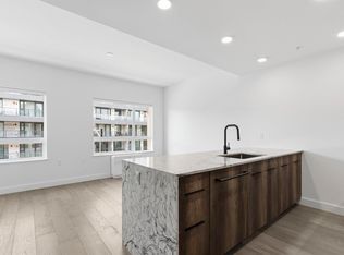 3590 W 39th Ave #306, Vancouver, BC