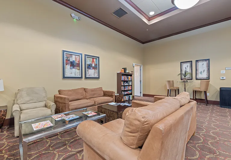 450 N Arlington Ave #502 — Photo 11