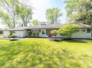 23685 Glencreek Dr, Farmington Hills, MI 48336